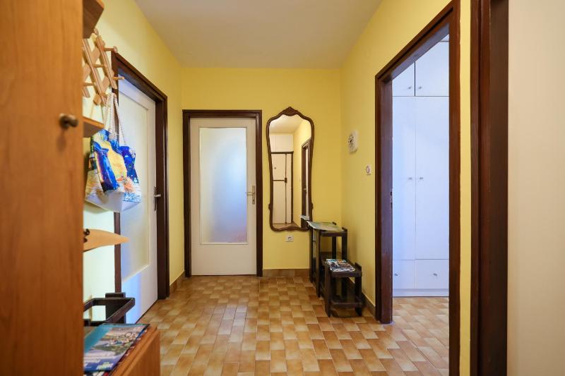 Three bedroom apartment Tesla Maraska - image 46