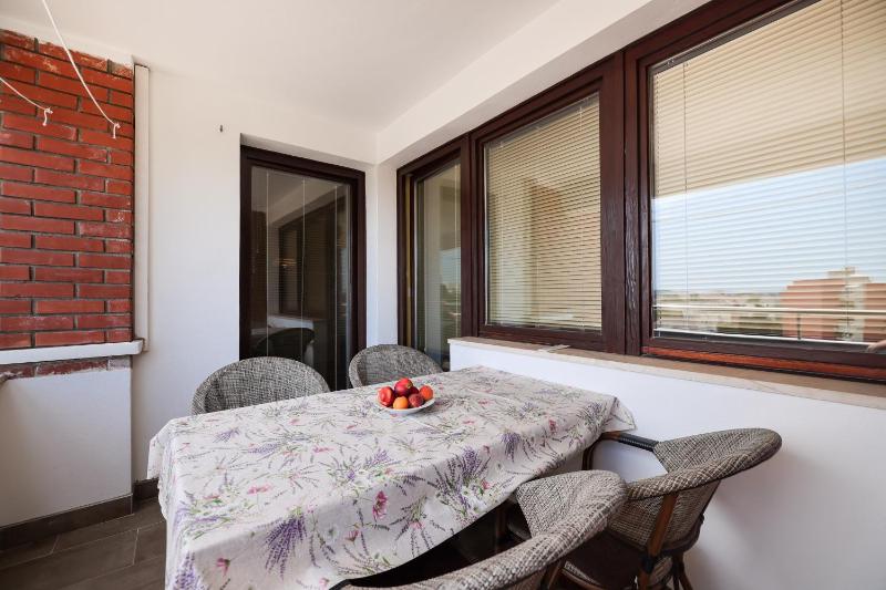 Three bedroom apartment Tesla Maraska - image 38