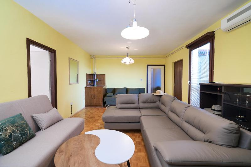 Three bedroom apartment Tesla Maraska - image 24