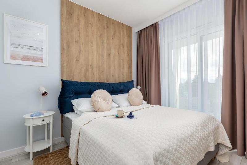 Beach Apartments Perłowa Przystań Sztormowa by Noclegi Renters - image 24