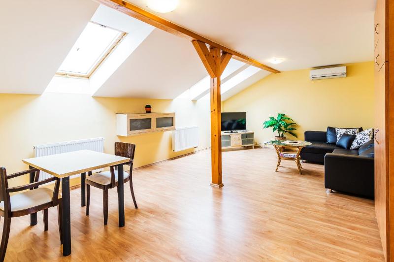 One-Bedroom Apartment (2 Adults) image 4