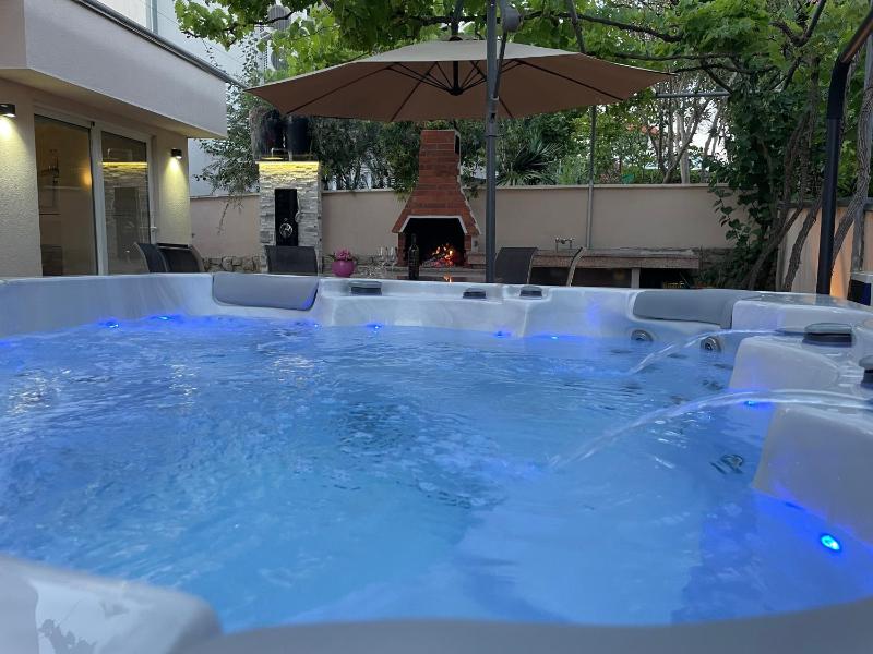 Two-Bedroom Apartment image 4