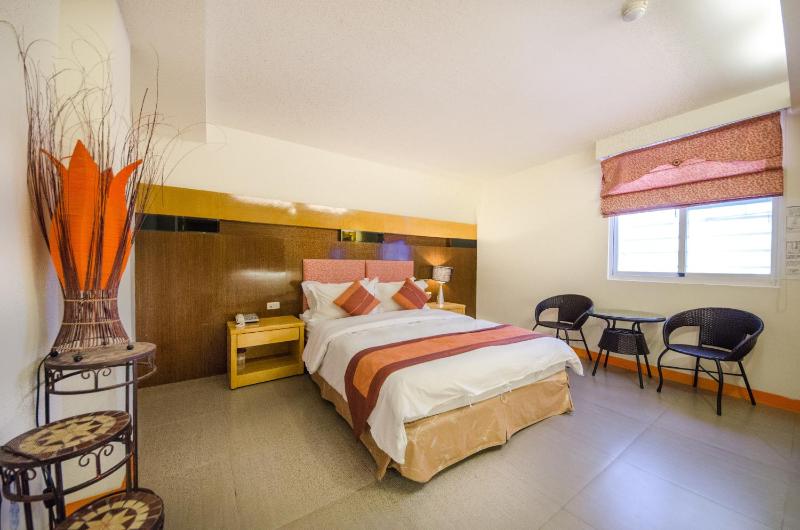 Yake Homestay - image 42