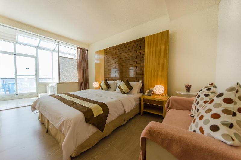 Yake Homestay - image 38