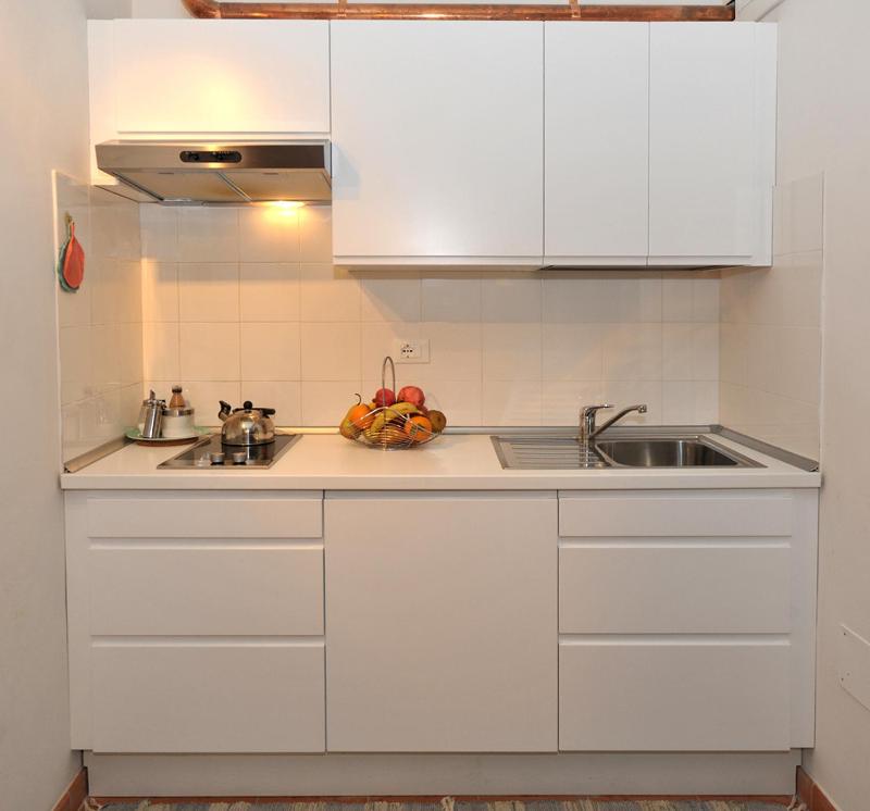 Studio - Split Level image 3