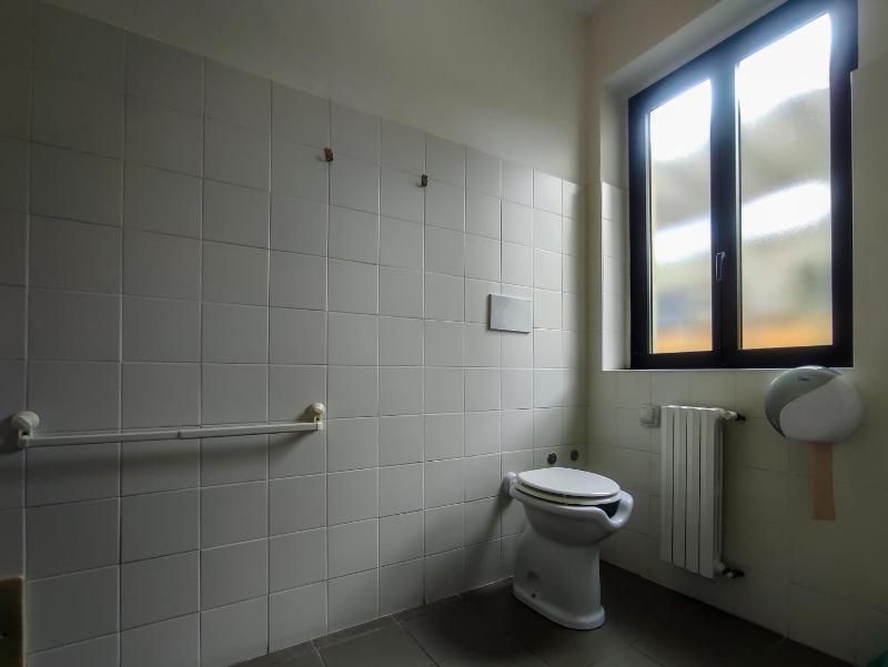 Economy Double or Twin Room image 4