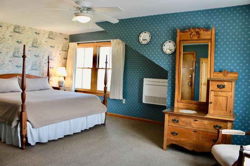 King Room with Sea View image 4