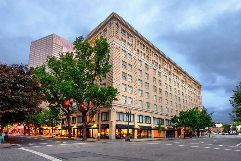 Embassy Suites by Hilton Portland-Downtown - image 20
