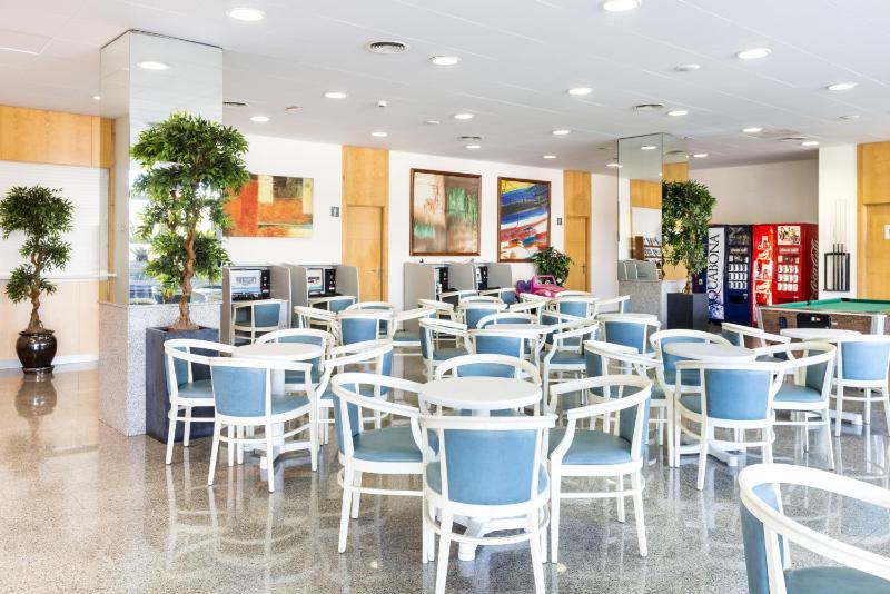 Apartaments Condado by Marsol - image 4