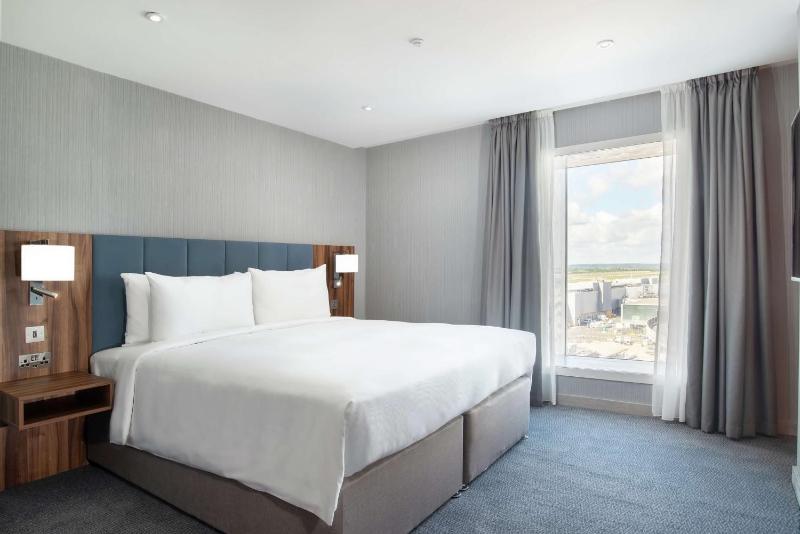 Junior Suite image 3