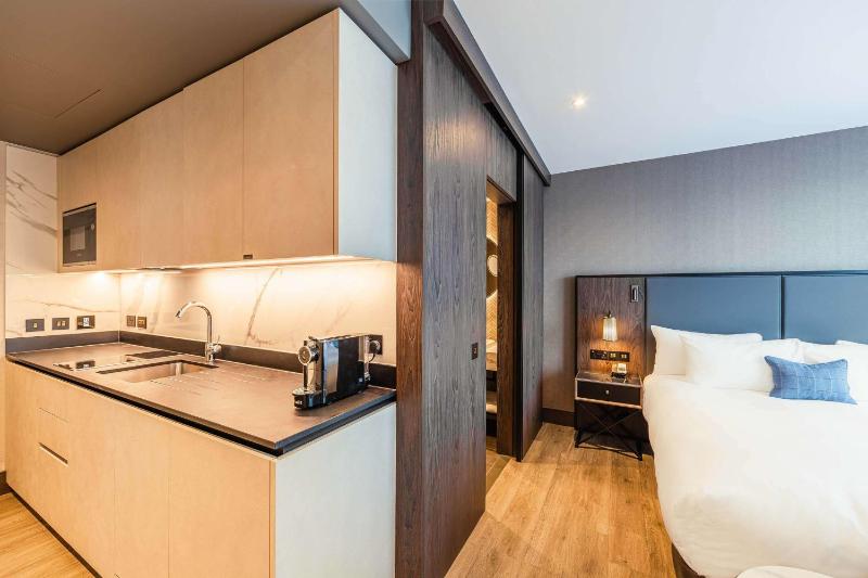 The Darwin King Studio image 4