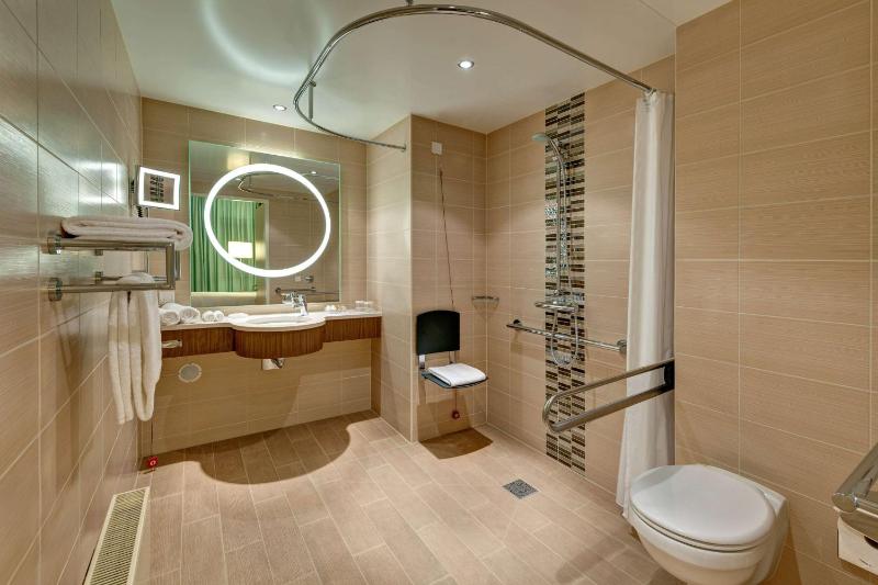 Single Room image 3