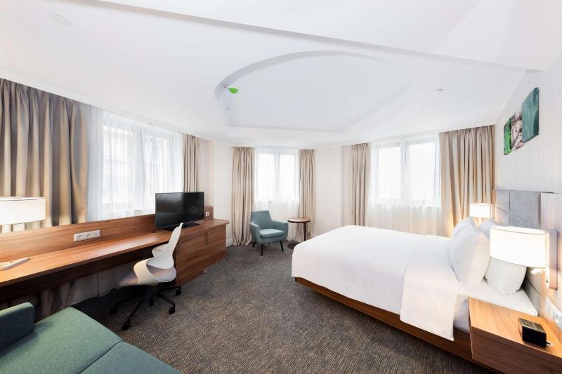 Hilton Garden Inn Bucharest Old Town - image 16