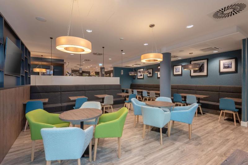 Hampton by Hilton Dusseldorf City Centre - image 22