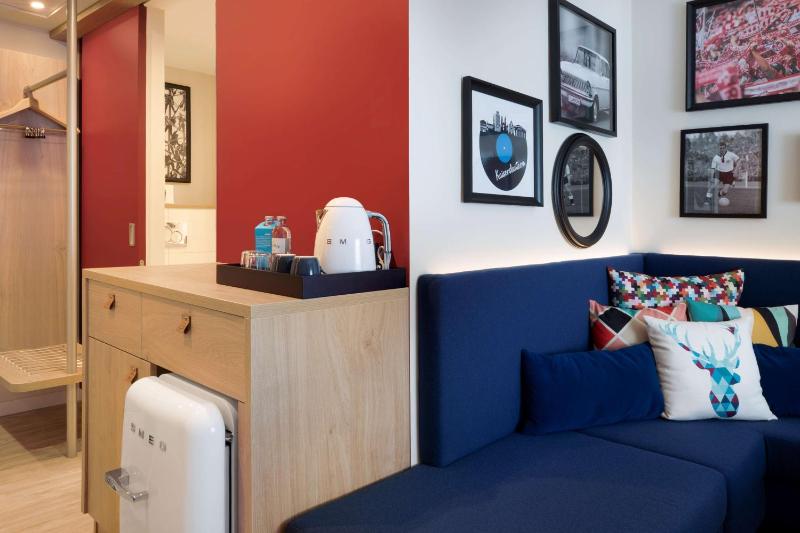 King Room image 1