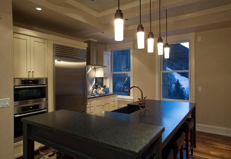 Element 52 Auberge Collection - image 3