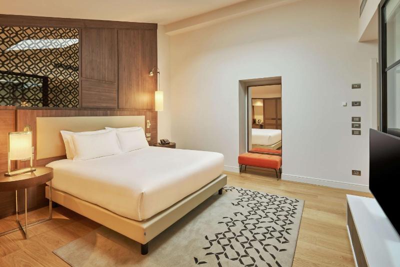 DoubleTree by Hilton Trieste - image 22