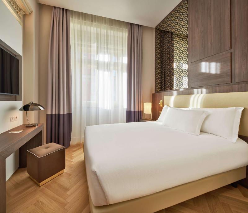 DoubleTree by Hilton Trieste - image 46