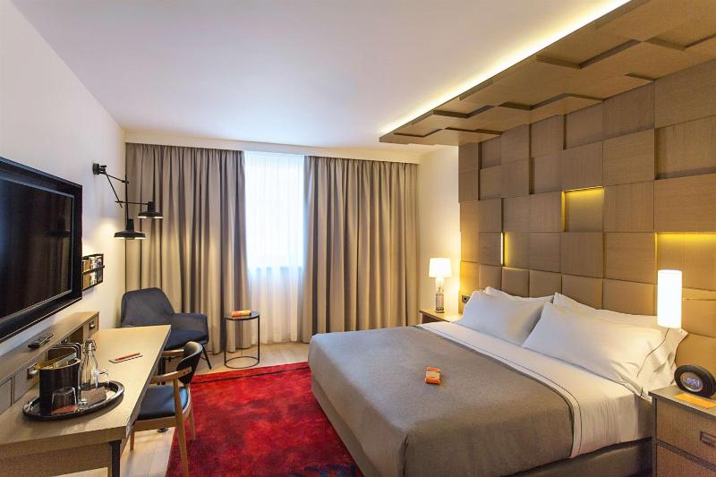 King Room image 1