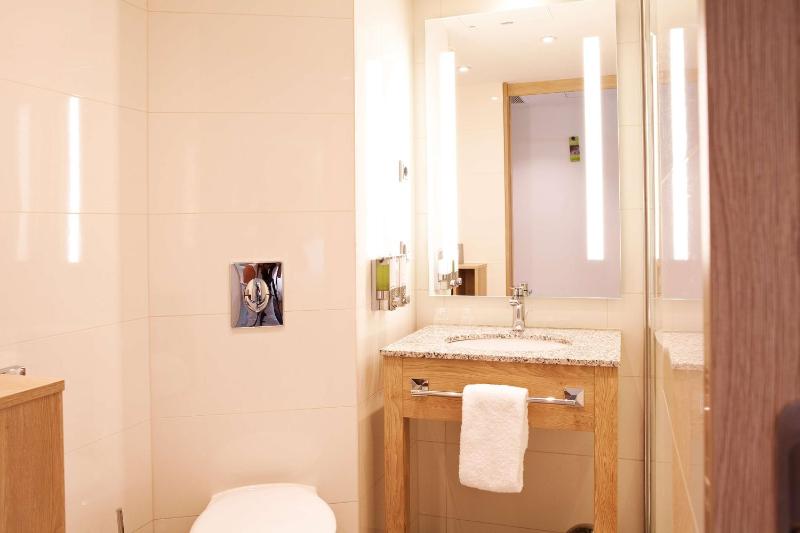 King Room image 4
