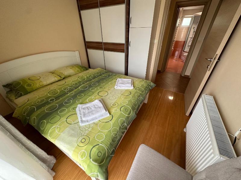 Double Room with Balcony image 1