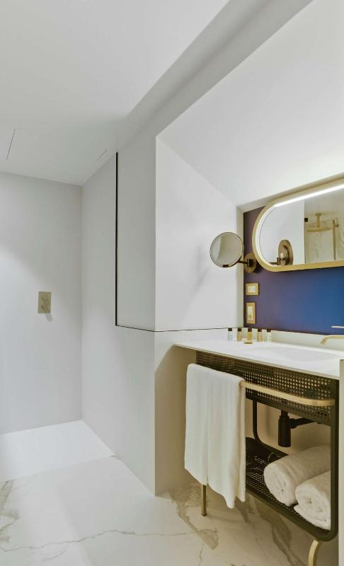 Casa Alberola Alicante Curio Collection by Hilton - image 17