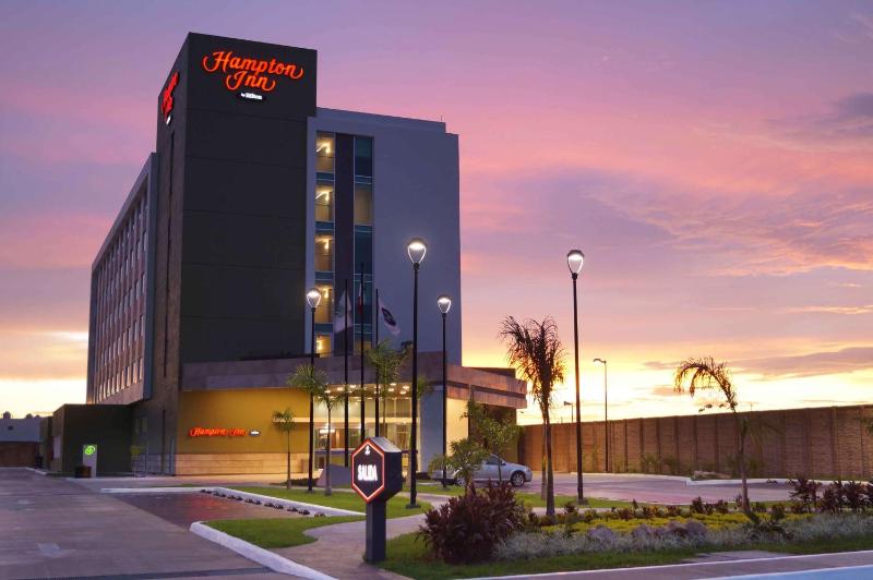 Hampton Inn by Hilton Merida - image 1