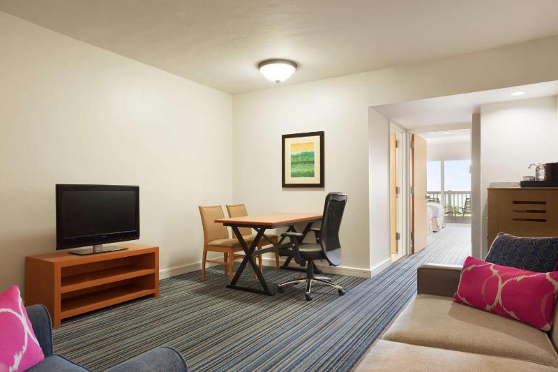 Standard Double Suite image 4