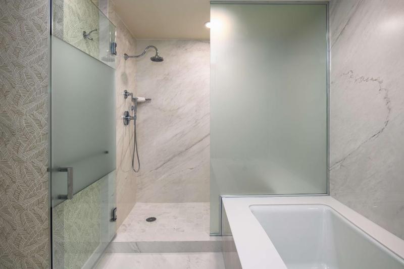 One-Bedroom Suite with Terrace image 2