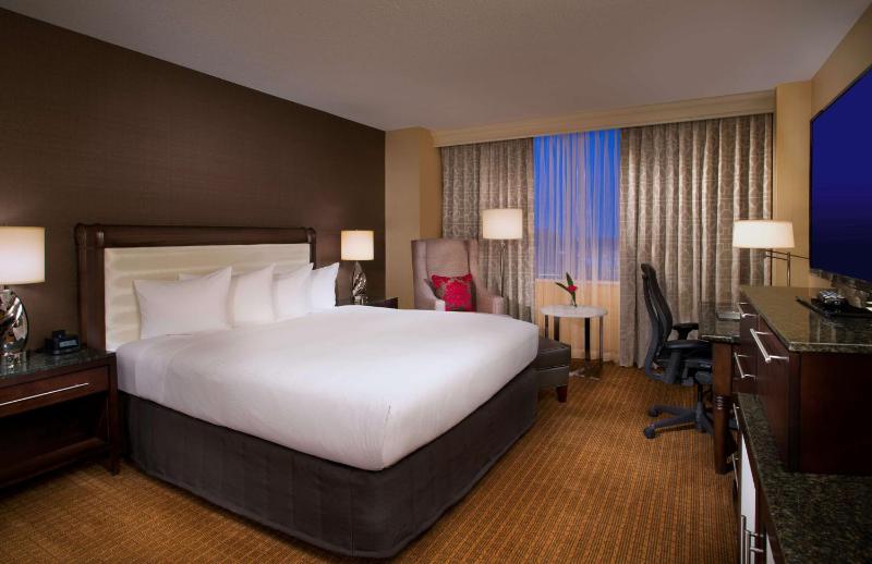 King Room - Disability Access image 3