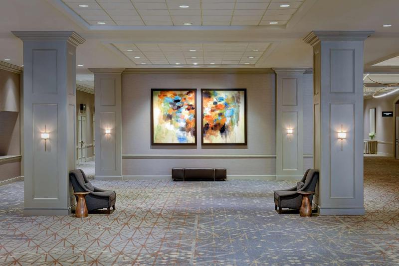 Hilton Minneapolis - image 31