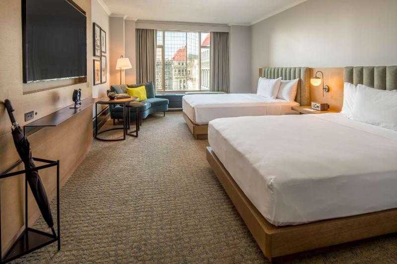 The Duniway Portland A Hilton Hotel - image 3