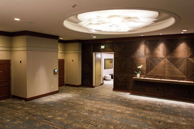 The Duniway Portland A Hilton Hotel - image 12