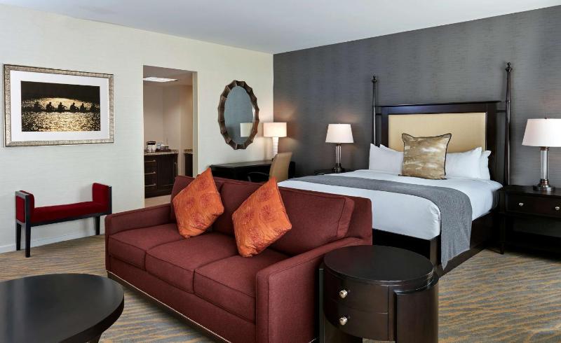 The Inn at Penn A Hilton Hotel - image 16