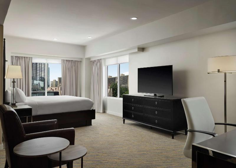 The Inn at Penn A Hilton Hotel - image 10