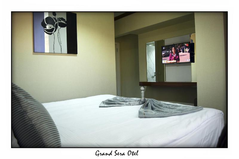 Grand Sera Hotel - image 3
