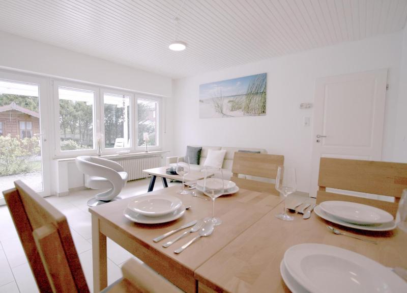 Ferienhaus Pelikanstr 78 Ostermann Bungalow 4 - image 3