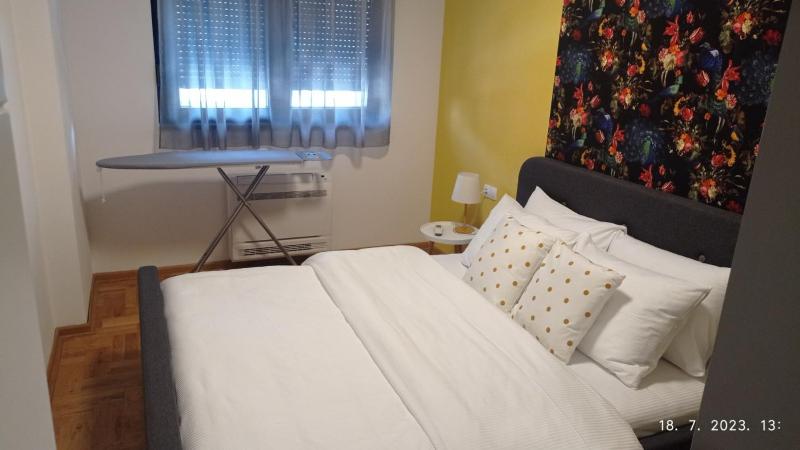 The Impressive Apartment - image 13