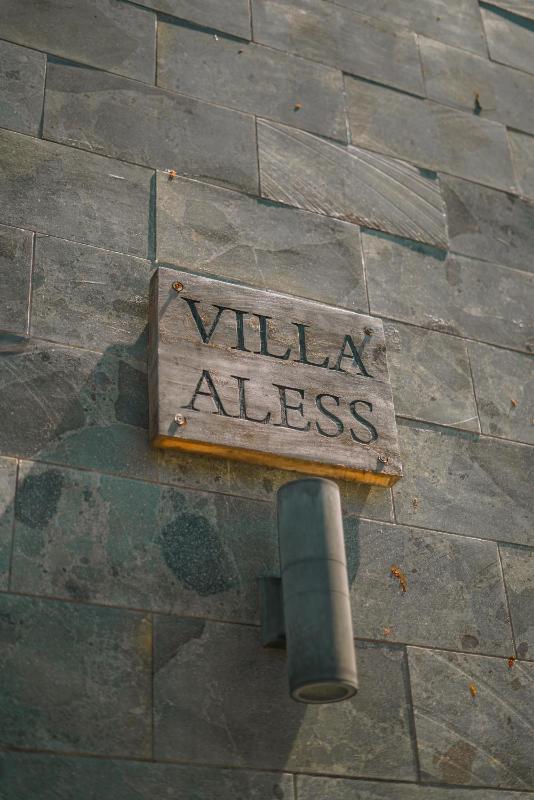 Villa Aless - Designer 4BR Villa with Sauna Jacuzzi Ice Bath Gym & Rooftop - image 37
