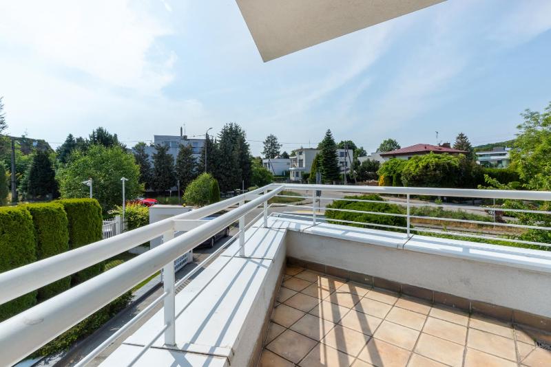 Orlowo Park - Spacious Apartment with Winter Garden by Noclegi Renters - image 18