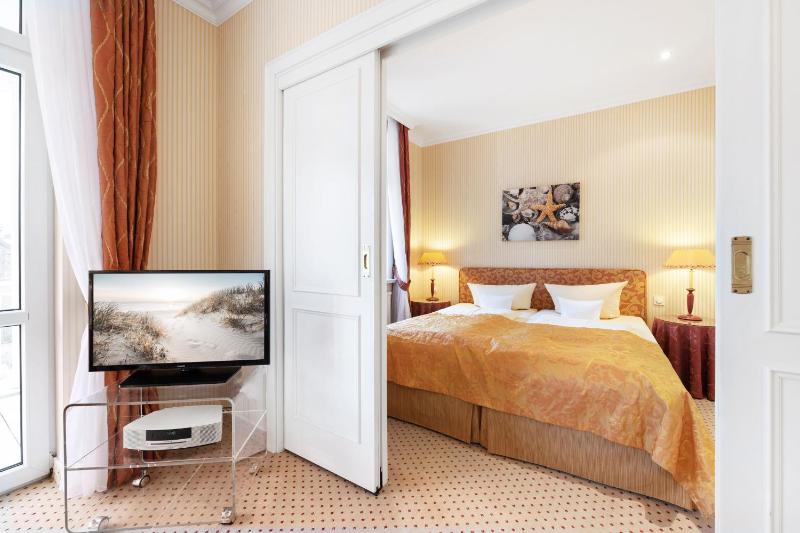 Junior Suite image 3