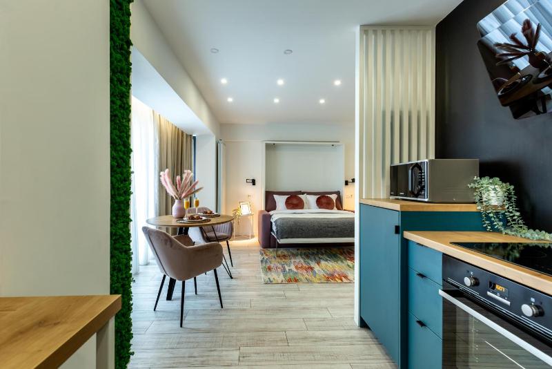 Ultracentral Studio: Explore the City in Style - image 9