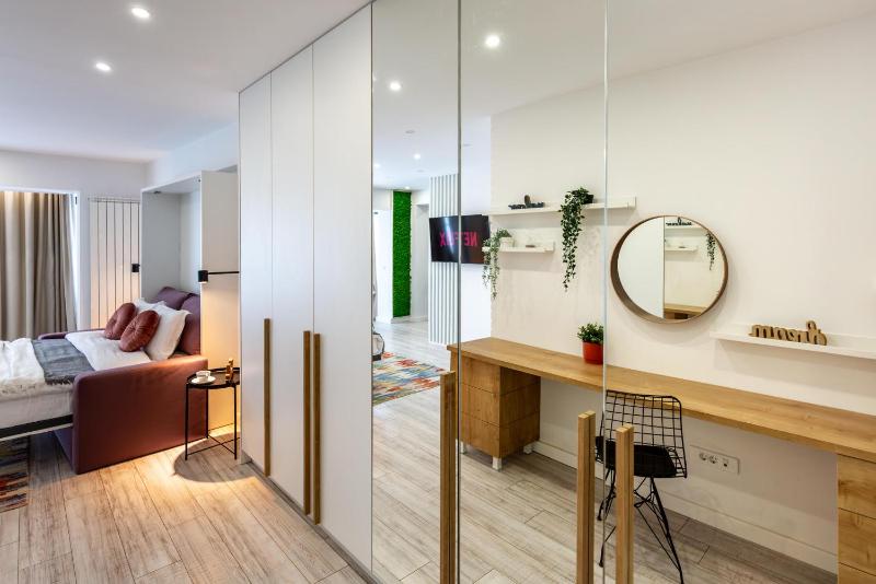 Ultracentral Studio: Explore the City in Style - image 7