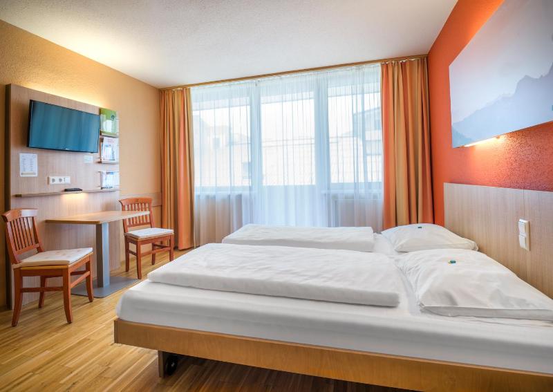  Double Room (Single Use) image 3