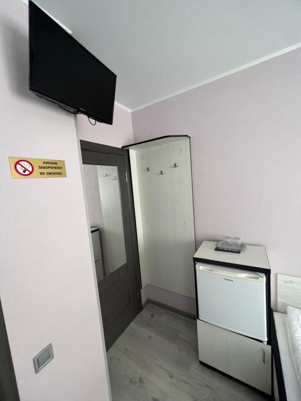 Twin Room with Shower image 3