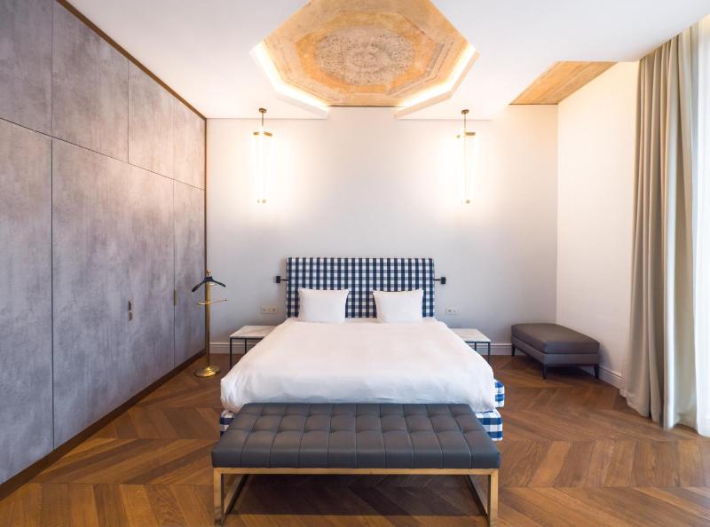 Junior Suite image 3