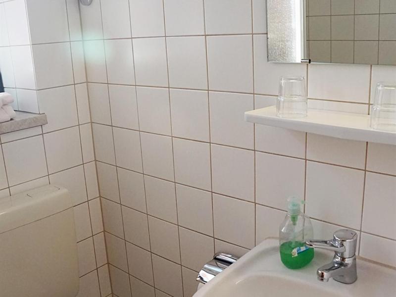 Triple Room with Shower image 3