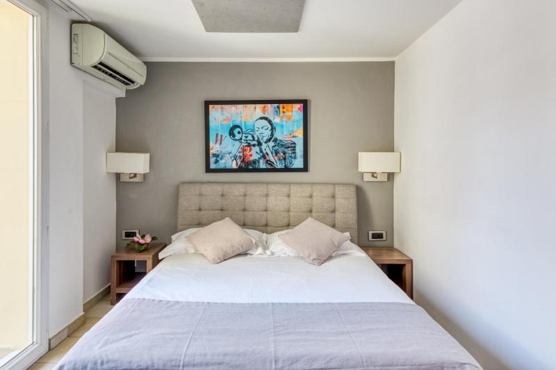 Classic Double Room image 1