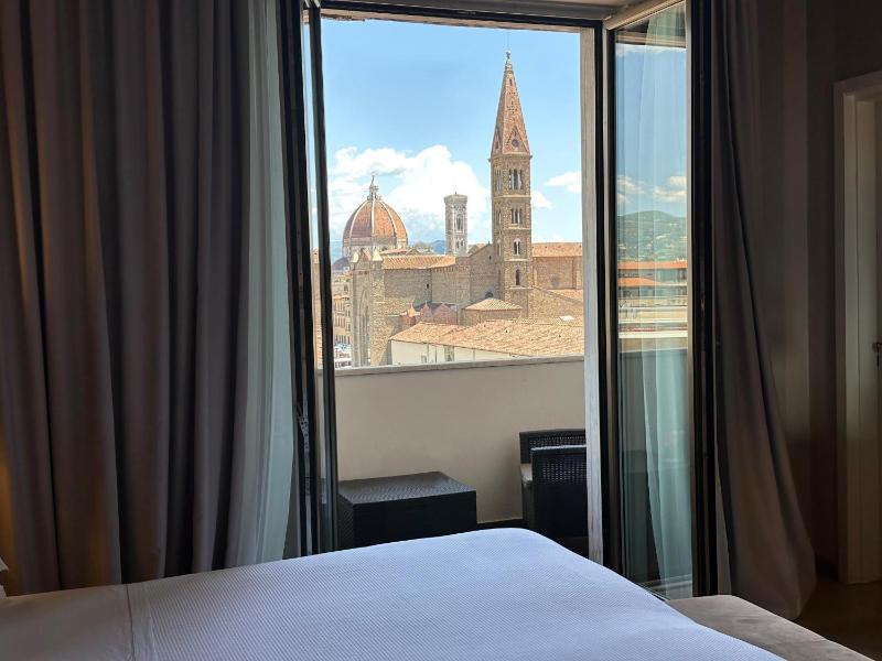 Smart Double with City View image 2