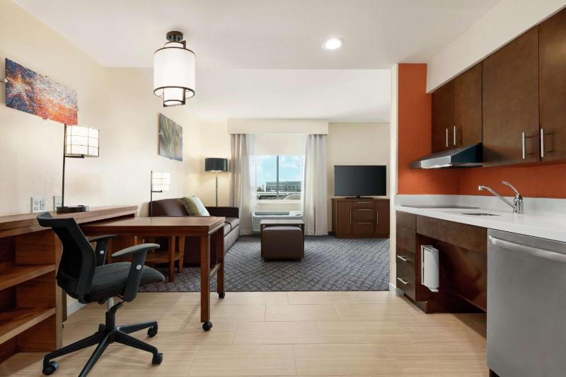 Homewood Suites by Hilton Houston NW at Beltway 8 - image 33